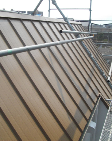 神奈川県川崎市 I様集合住宅 【シンマテリアルワン】屋根上塗り 神奈川県川崎市 I様集合住宅 【シンマテリアルワン】屋根上塗り