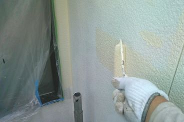 神奈川県横浜市都筑区 C様邸 【関西ペイント】外壁塗装の中塗り工程