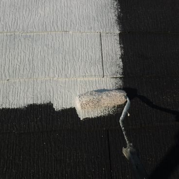 屋根塗装の下塗り｜横浜市戸塚区 Y様邸