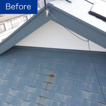 屋根塗装施工前(ビフォー)|横藤沢市 F様邸 屋根塗装施工前(ビフォー)|横藤沢市 F様邸