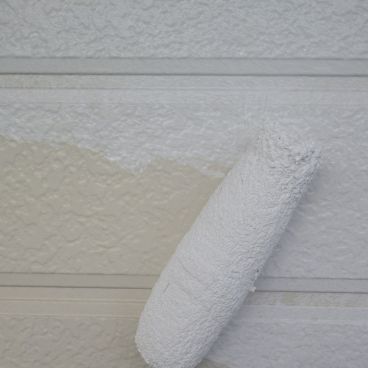 外壁の下塗り後中塗り|横藤沢市 F様邸 外壁の下塗り後中塗り|横藤沢市 F様邸