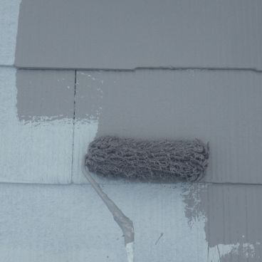 屋根塗装の下塗り後中塗り|横藤沢市 F様邸 屋根塗装の下塗り後中塗り|横藤沢市 F様邸