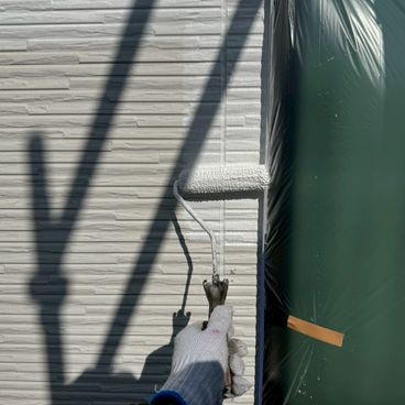 アクセント外壁塗装の下塗り|横浜市港南区 K様邸 アクセント外壁塗装の下塗り|横浜市港南区 K様邸