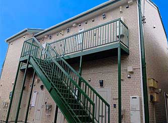 ダブルトーン仕上げ アパート